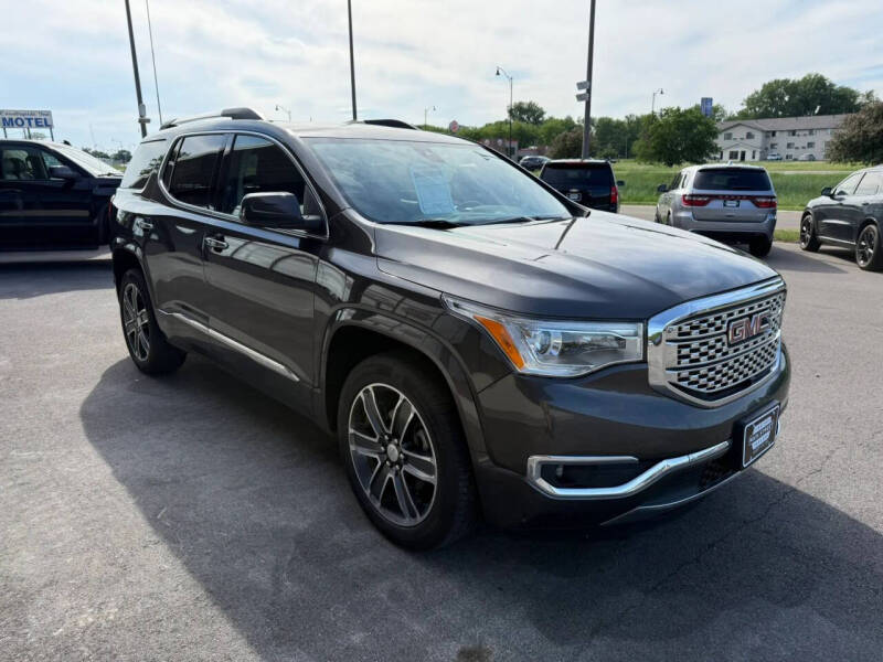 2019 GMC Acadia Denali