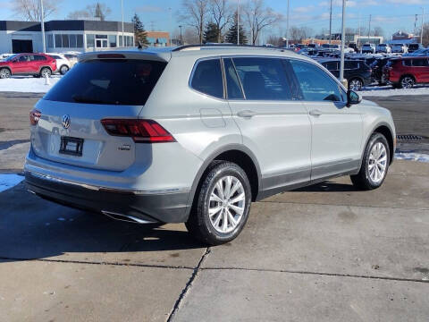 2018 Volkswagen Tiguan 2.0T SEL 4Motion