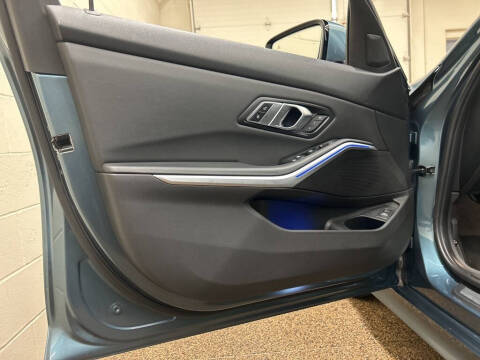 2019 BMW 3 Series 330i xDrive