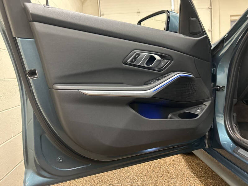 2019 BMW 3 Series 330i xDrive