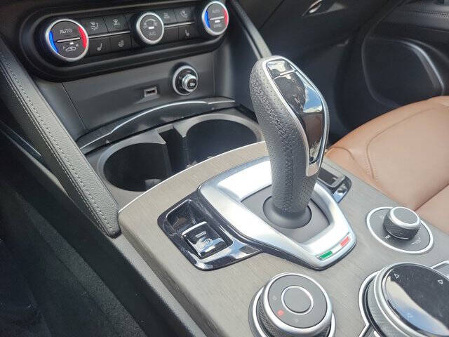 2022 Alfa Romeo Stelvio Ti