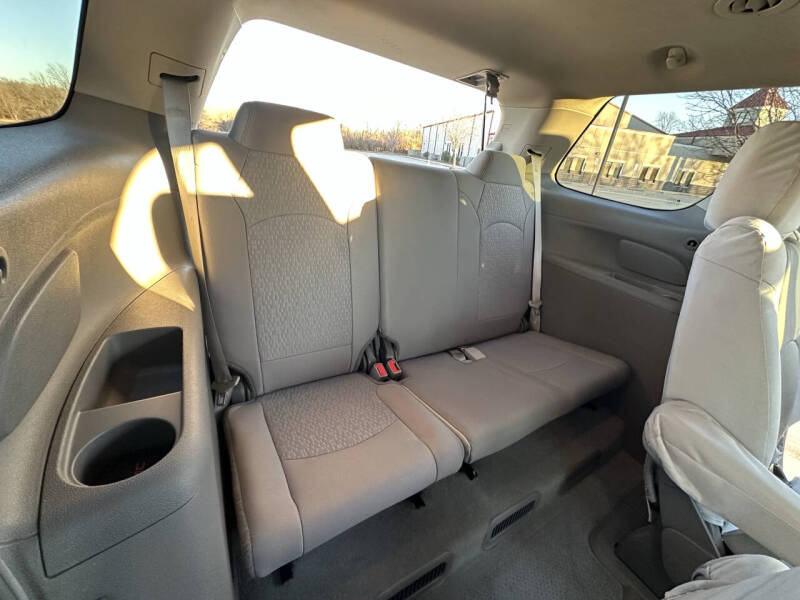 2016 GMC Acadia SLE-2