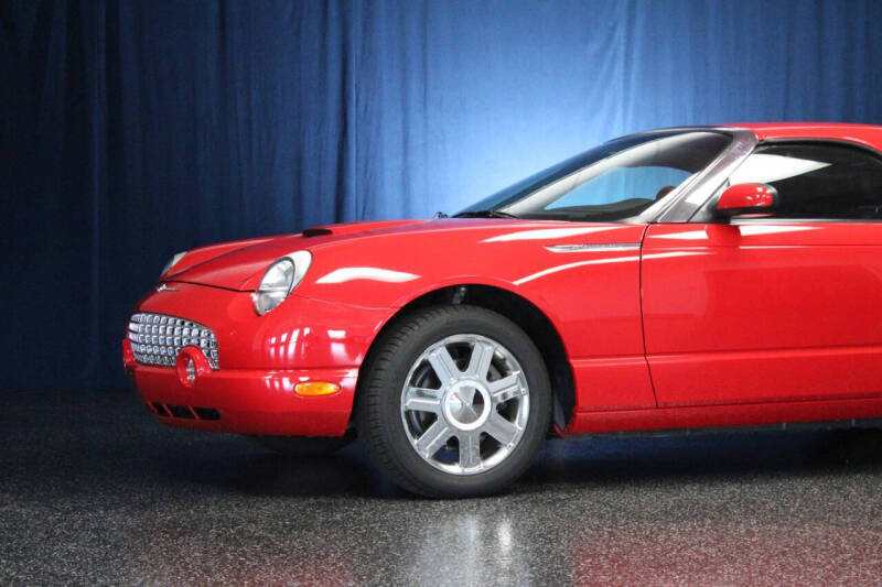 2005 Ford Thunderbird Deluxe