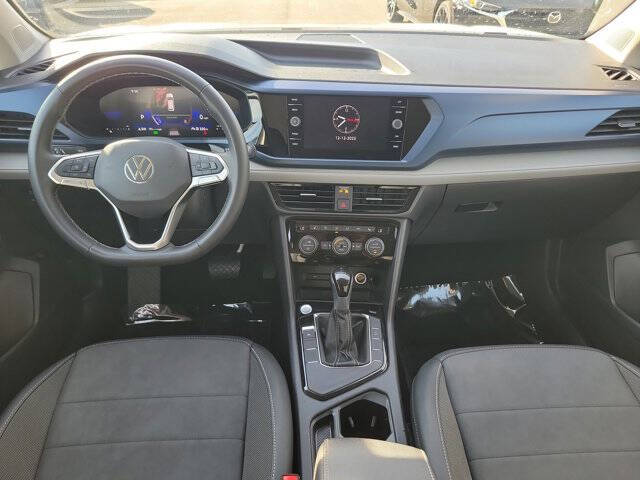 2024 Volkswagen Taos SE