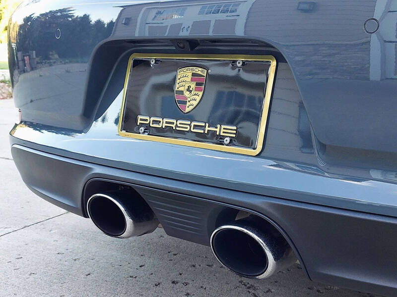 2017 Porsche 911 Carrera 4S