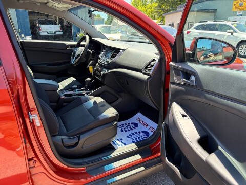 2016 Hyundai Tucson SE