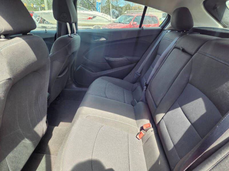 2018 Chevrolet Cruze LT Auto