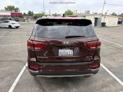 2019 Kia Sorento EX V6