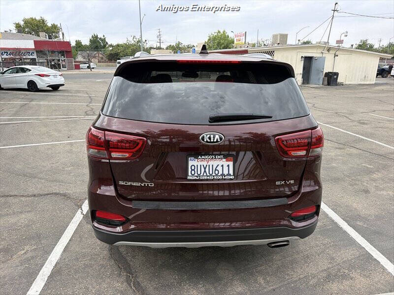 2019 Kia Sorento EX V6