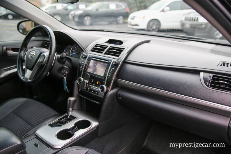 2013 Toyota Camry SE