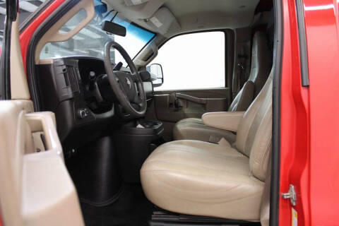 2017 Chevrolet Express 2500