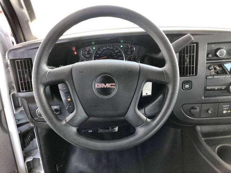 2021 GMC Savana 2500