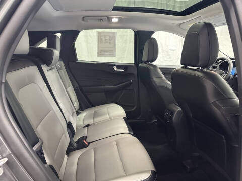 2025 Ford Escape Platinum