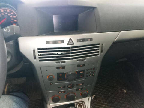 2008 Saturn Astra XR