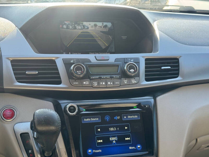 2015 Honda Odyssey Touring Elite