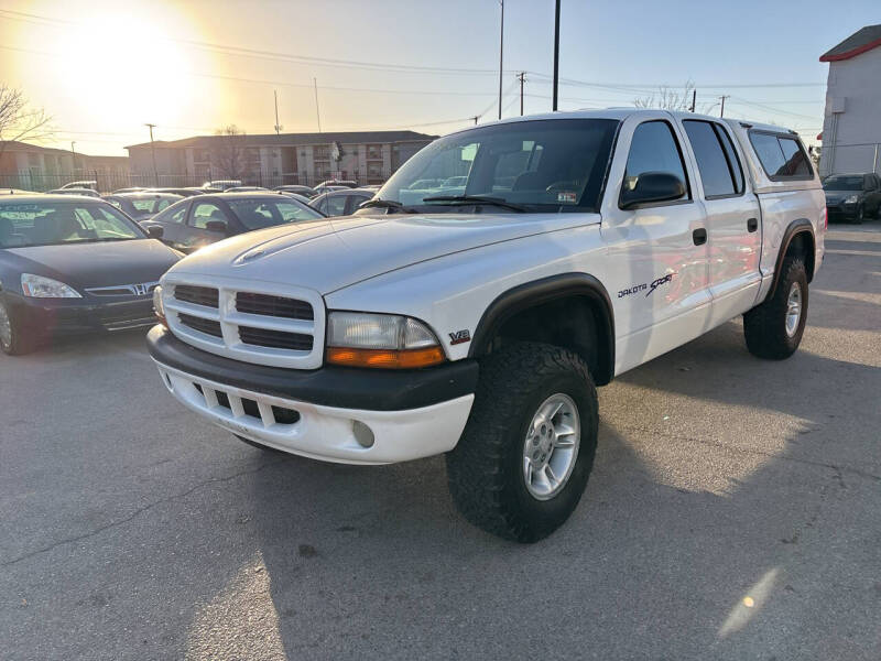 2000 Dodge Dakota for sale at Legend Auto Sales in El Paso TX