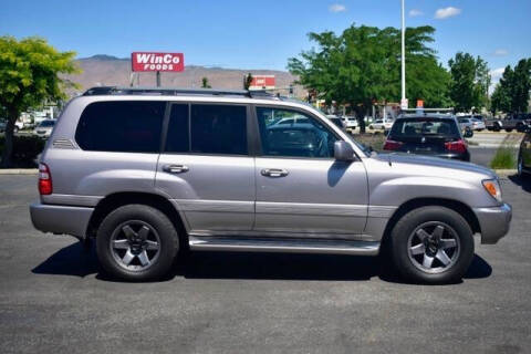 2004 Toyota Land Cruiser