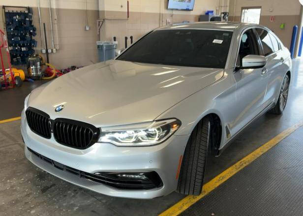 2018 BMW 5 Series 540i