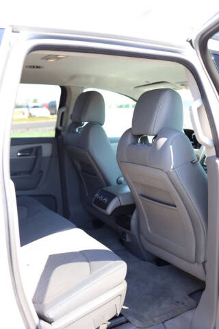 2017 Chevrolet Traverse LS