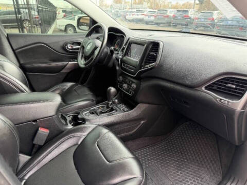 2019 Jeep Cherokee Latitude Plus