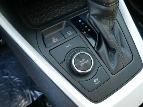 2021 Toyota RAV4 Hybrid XLE Premium