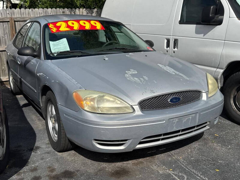 2007 Ford Taurus SE