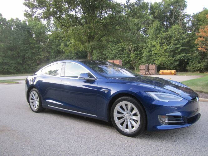 2019 Tesla Model S Standard Range