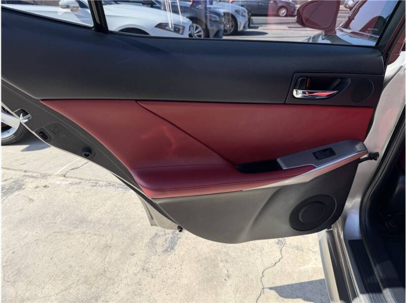 2016 Lexus IS 350