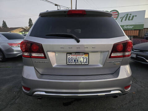 2018 Dodge Journey Crossroad