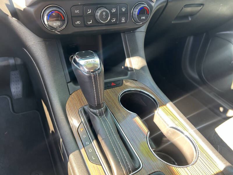 2018 GMC Acadia SLE-1