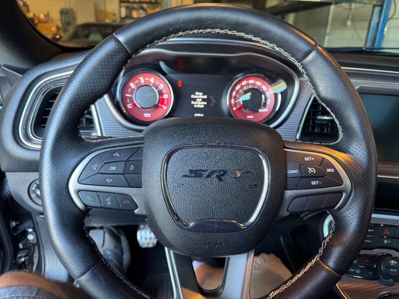 2016 Dodge Challenger SRT Hellcat