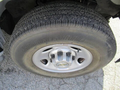 2022 Chevrolet Express 2500