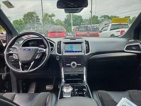 2020 Ford Edge ST
