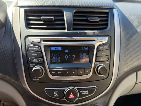 2016 Hyundai Accent SE