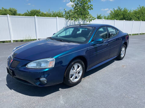 2005 Pontiac Grand Prix for sale at Caps Cars Of Taylorville in Taylorville IL