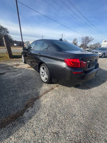 2011 BMW 5 Series 550i