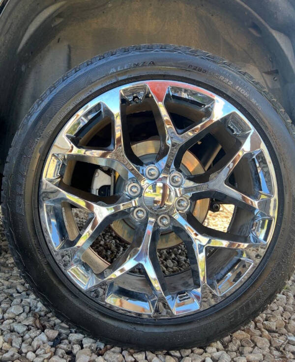 2011 Chevrolet Avalanche LT