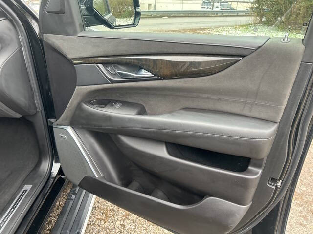 2019 Cadillac Escalade ESV Platinum