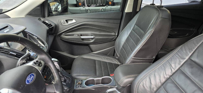 2016 Ford Escape Titanium