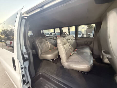 2023 Chevrolet Express LS 3500