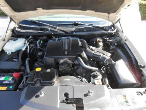 2003 Lincoln Town Car Cartier