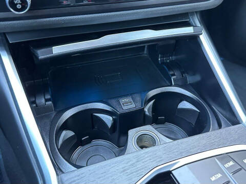 2023 BMW 3 Series 330i