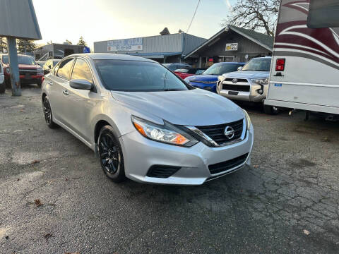 2016 Nissan Altima for sale at Autos Cost Less LLC in Lakewood WA