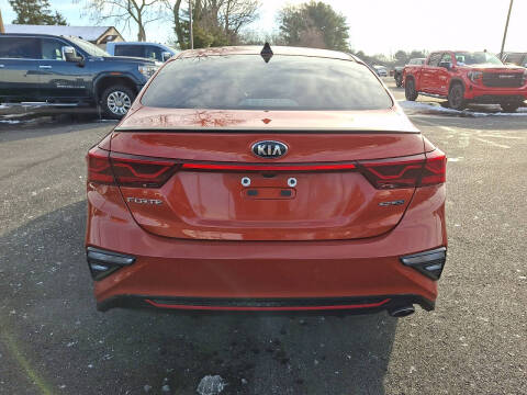 2020 Kia Forte GT Line