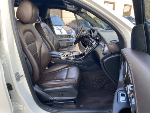 2017 Mercedes-Benz GLC GLC 300