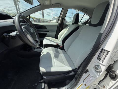 2013 Toyota Prius c One