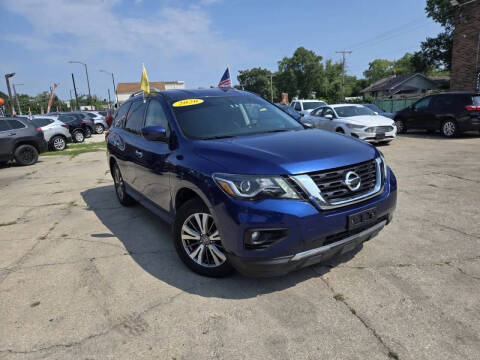 2020 Nissan Pathfinder SV