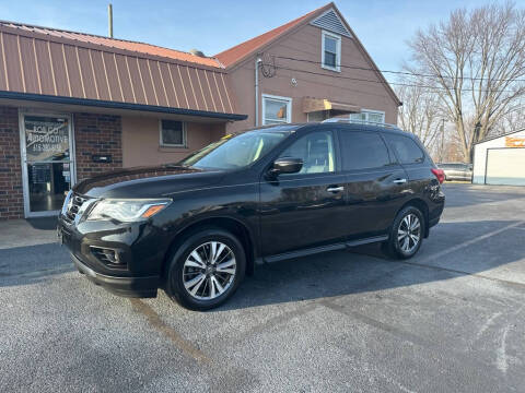 2017 Nissan Pathfinder S