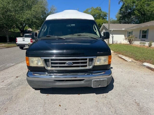 2003 Ford E-Series E-150