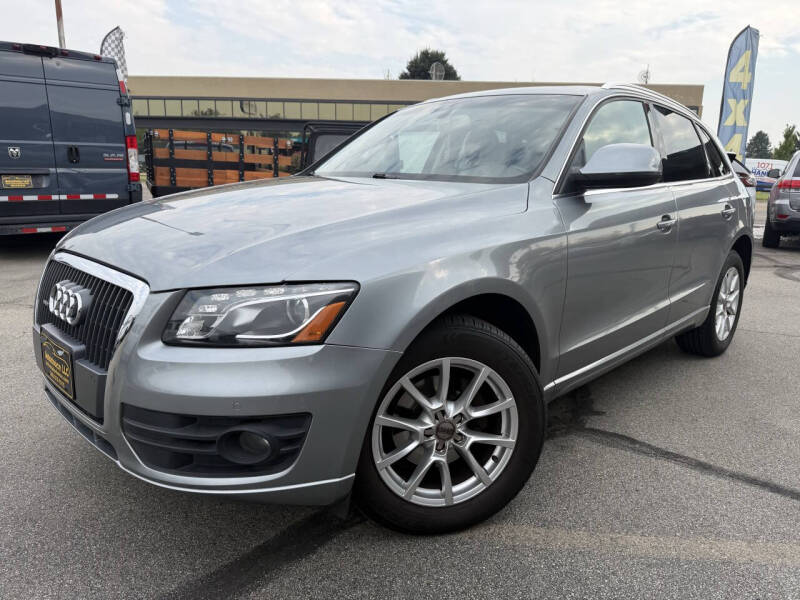 2011 Audi Q5 2.0T quattro Premium Plus